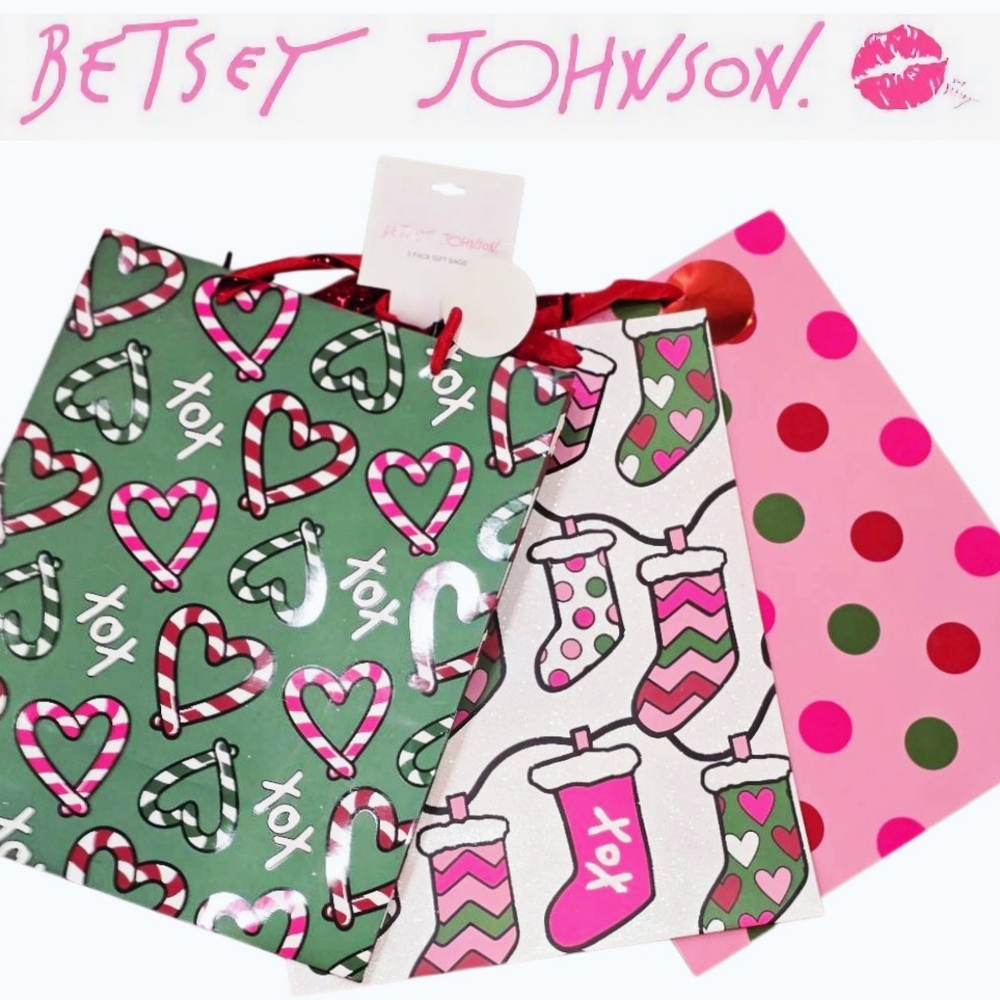 Betsey Johnson 3-PK Festive Candy Cane Heart and Stocking Gift‎ Bags